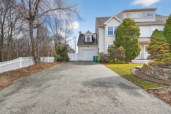 $5,000 | 6 Adams Street, Unit 1, Newton, MA 02460