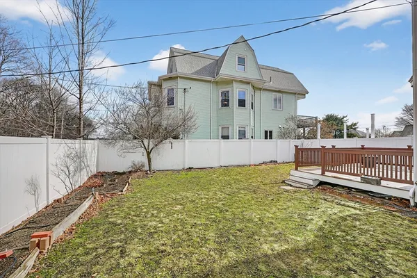 $5,000 | 6 Adams Street, Unit 1, Newton, MA 02460