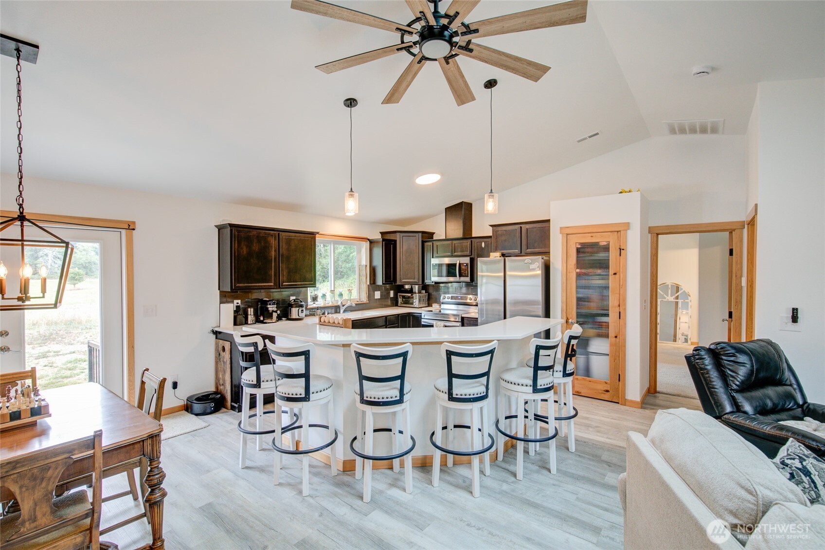850 Geissler Road Montesano, WA 98563 - Photo 4 of 40 Gallery Image 4