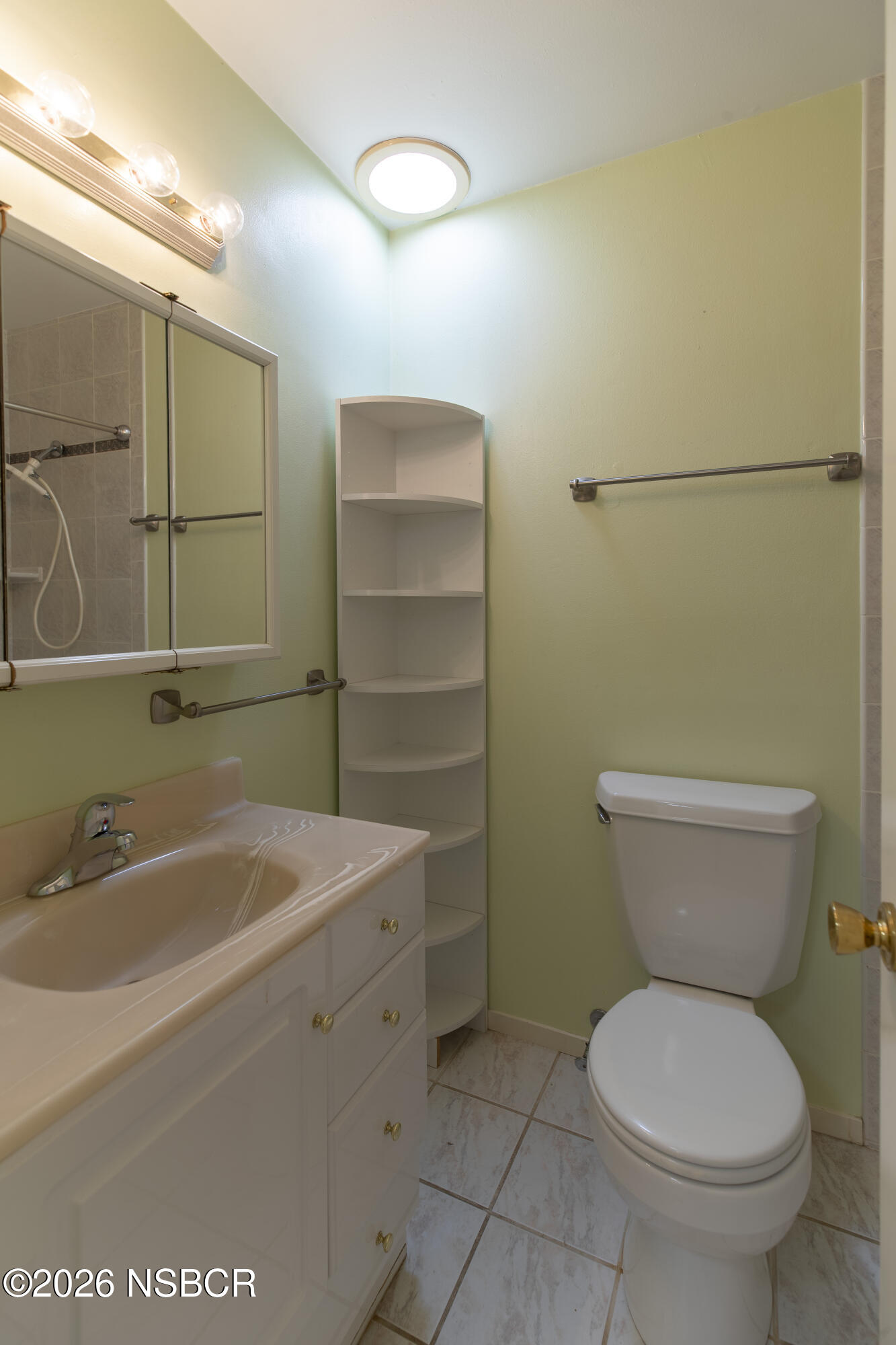 124 Princeton Place Lompoc, CA 93436 - Photo 19 of 41 a bathroom with a sink a toilet and shower