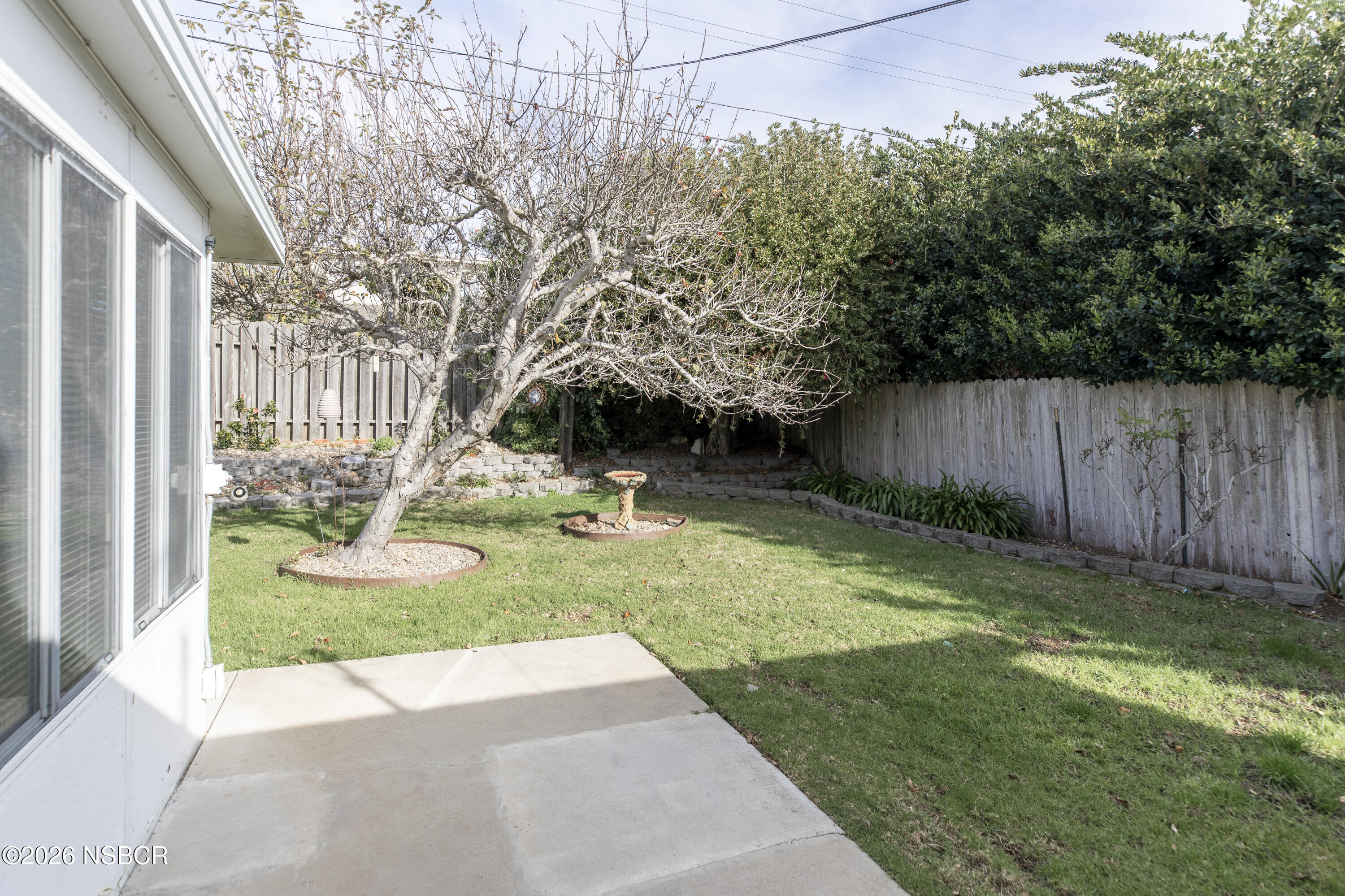 124 Princeton Place Lompoc, CA 93436 - Photo 29 of 41 a view of backyard with green space