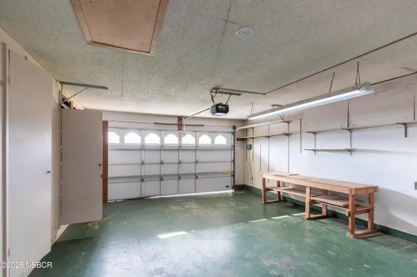 a view of a garage room