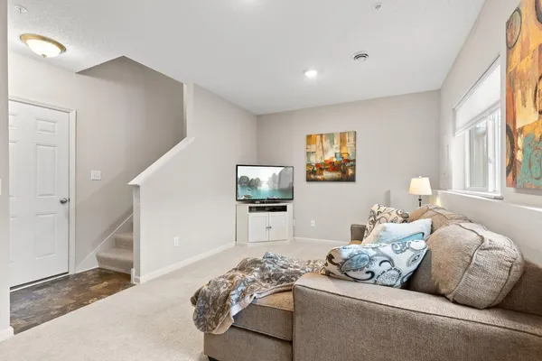 $395,000 | 9655 Merrimac Lane North, Maple Grove, MN 55311