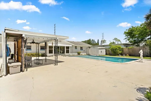 $650,000 | 2906 East Grant Avenue, Orlando, FL 32806