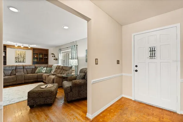 $650,000 | 2906 East Grant Avenue, Orlando, FL 32806