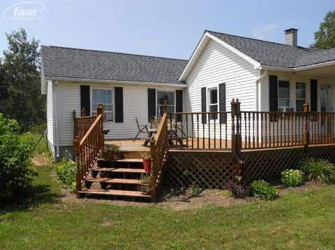 1104 South Murray Road Caro, MI 48723 - Photo 23 of 29 20397157-22.JPG