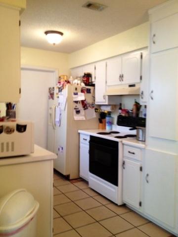 306 John King Road Crestview, FL 32539 - Photo 12 of 21 kitchen