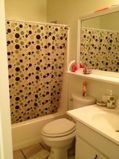 306 John King Road Crestview, FL 32539 - Photo 15 of 21 hall bath