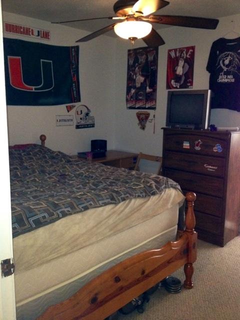 306 John King Road Crestview, FL 32539 - Photo 18 of 21 guest bed