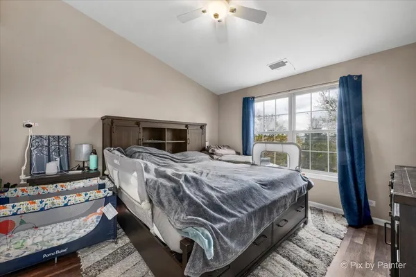 $275,000 | 1149 Harbor Court, Unit 1149, Glendale Heights, IL 60139