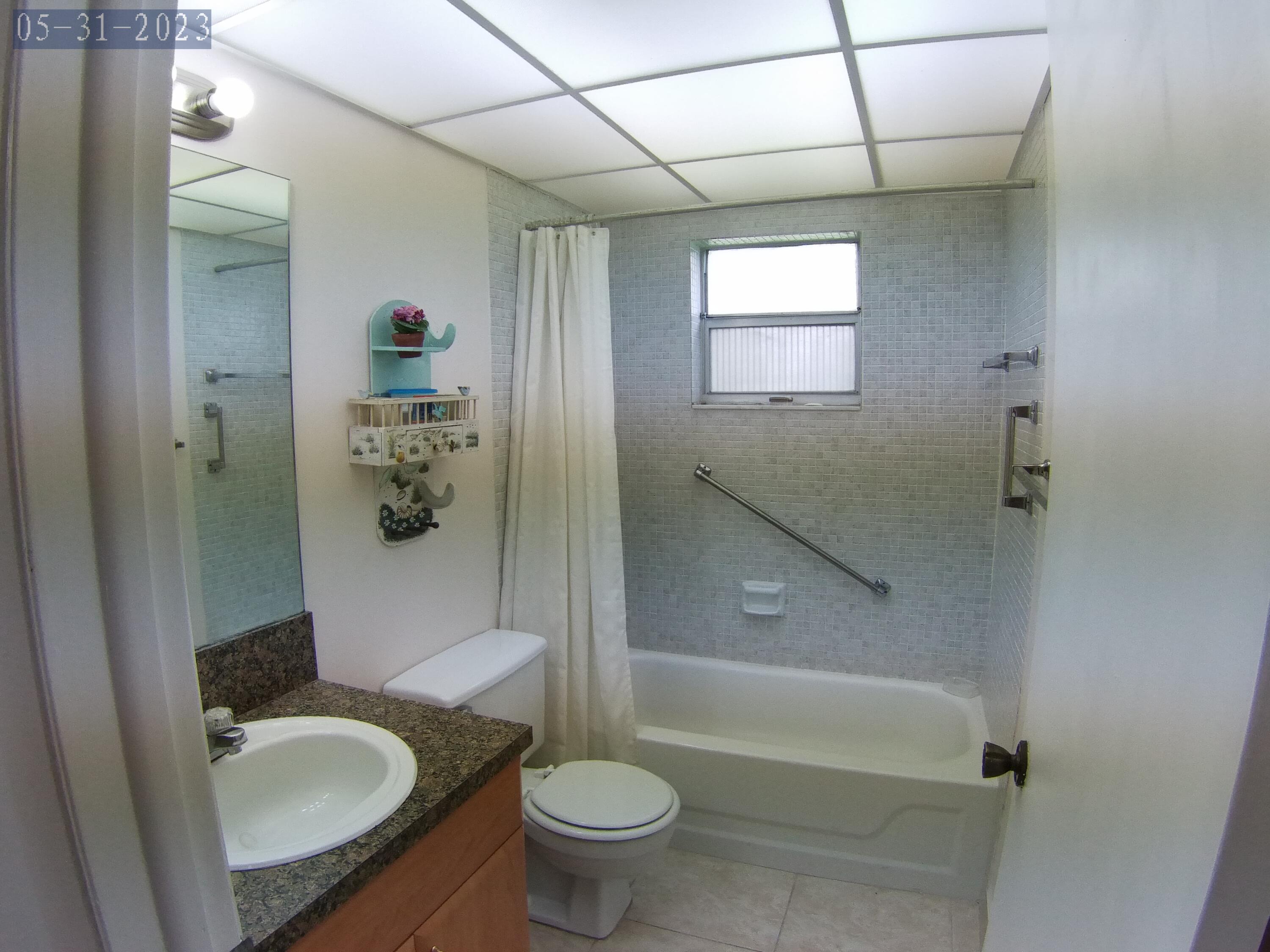 865 Flanders South Delray Beach, FL 33484 - Photo 15 of 49 SING0016