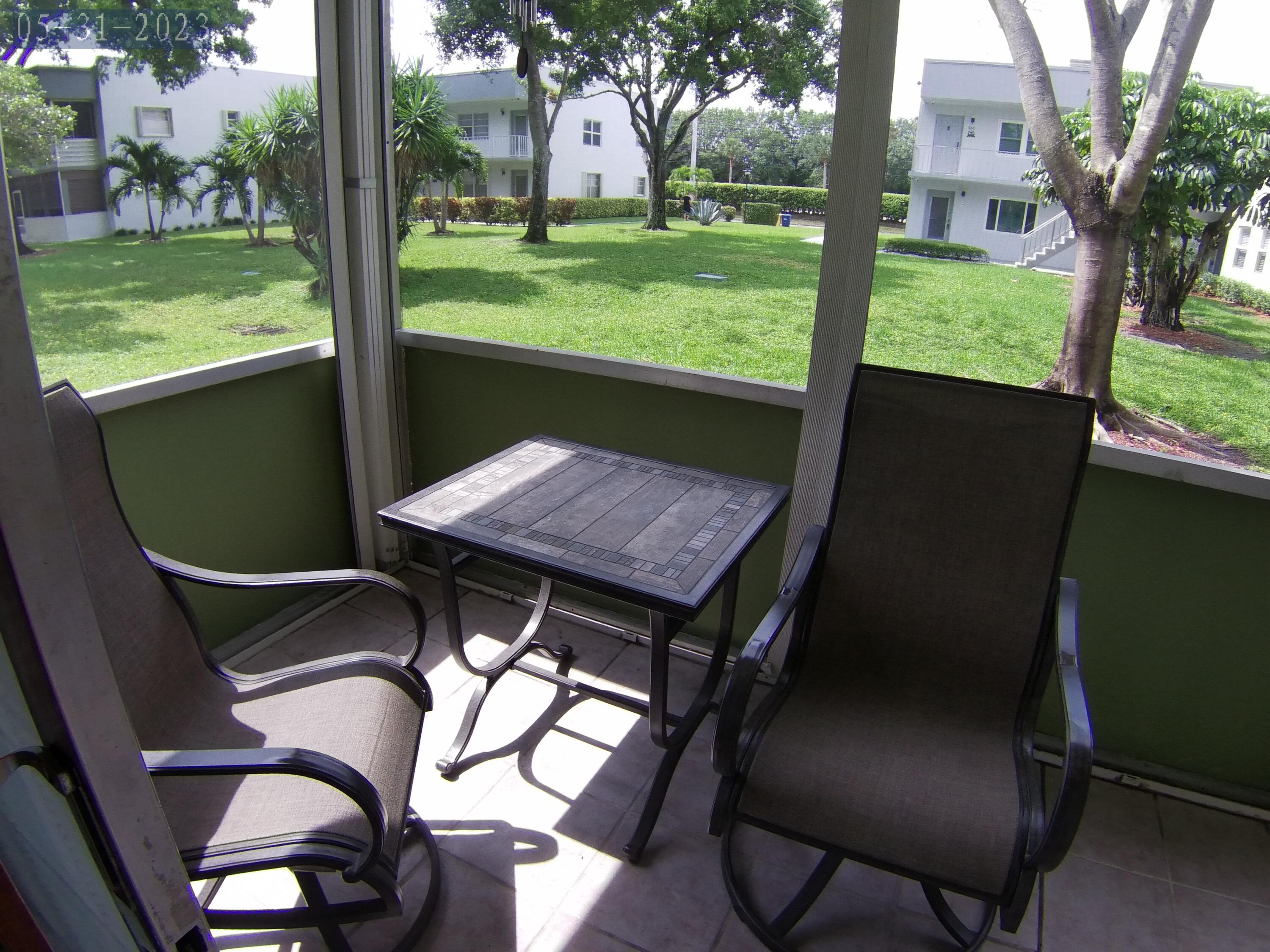 865 Flanders South Delray Beach, FL 33484 - Photo 30 of 49 SING0033