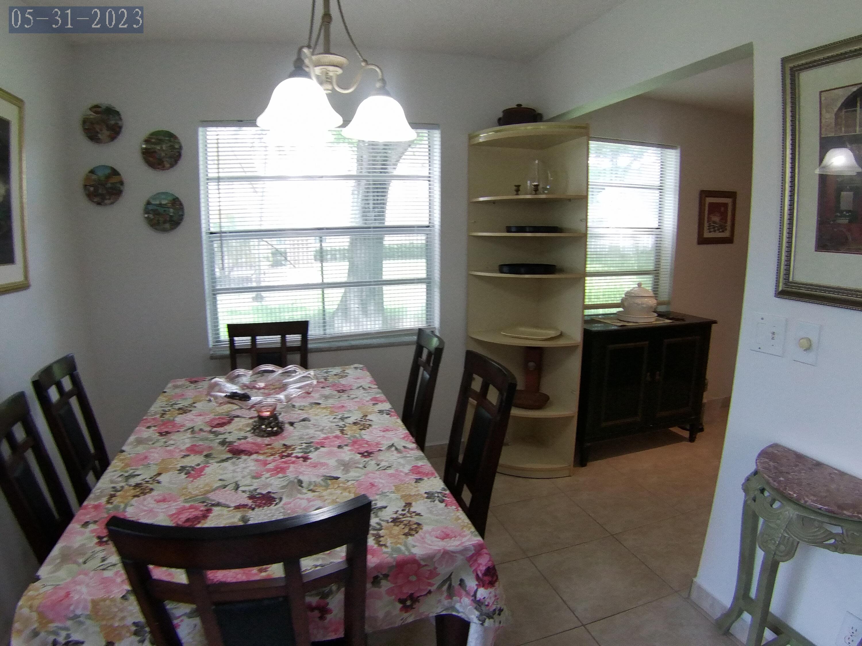 865 Flanders South Delray Beach, FL 33484 - Photo 10 of 49 SING0011