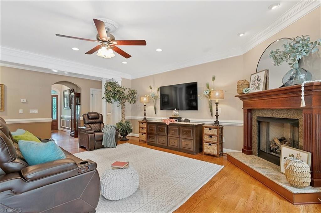 1638 Sapling Way Randleman, NC 27317 - Photo 20 of 47 Heated and cooled space for Load of sunlight!