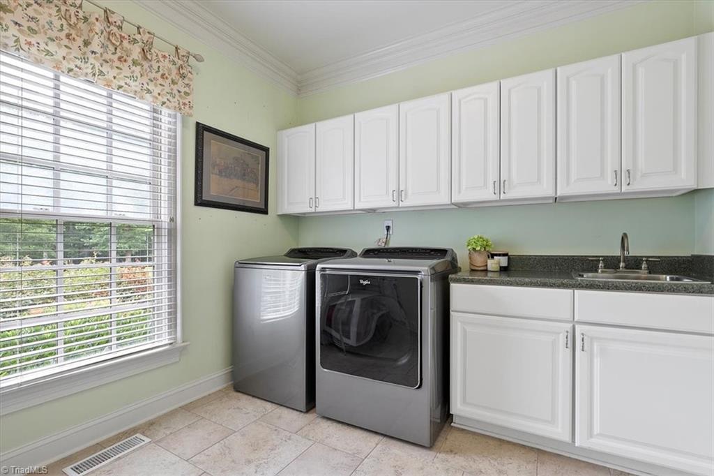 1638 Sapling Way Randleman, NC 27317 - Photo 27 of 47 Primary bathroom