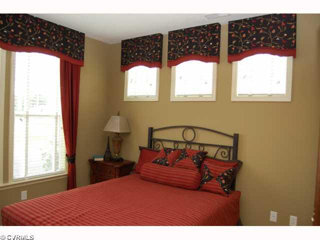 12144 Blossom Point Road, Unit 28D Chester, VA 23831 - Photo 10 of 12 Bedroom - Guest Bedroom