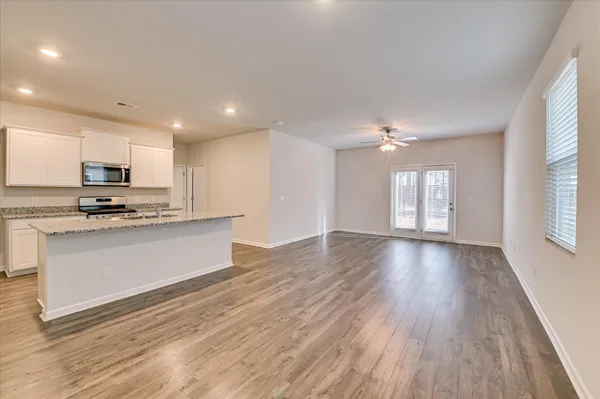 $289,400 | 2892 Calli Crossing Drive, Graniteville, SC 29829