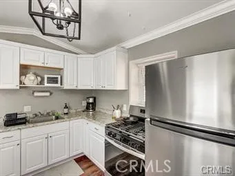 $280,000 | 708 West Country Club Boulevard, Big Bear City, CA 92314
