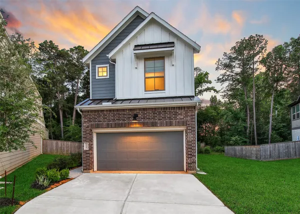 $319,990 | 104 Red Cascade Trail, Conroe, TX 77318
