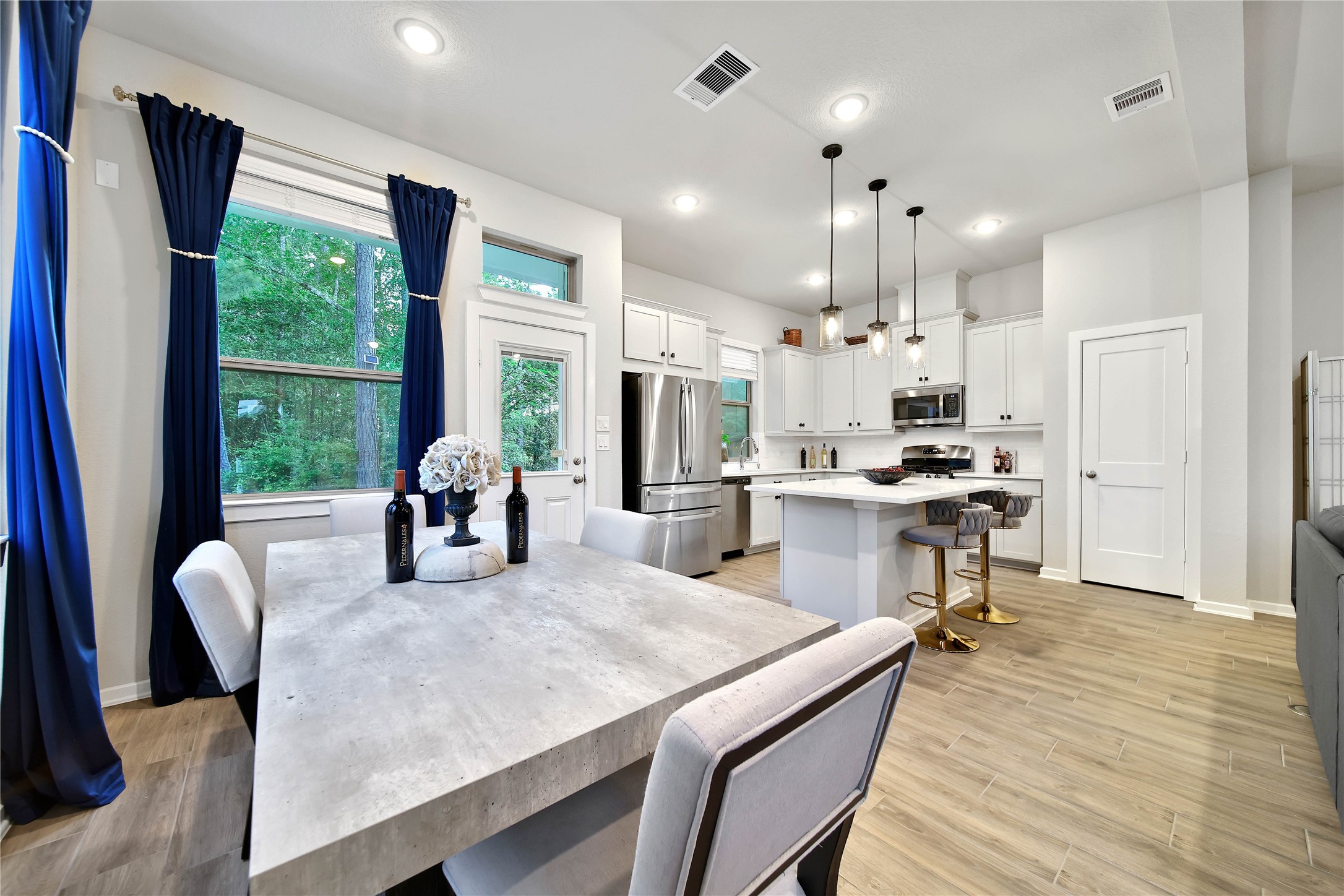 104 Red Cascade Trail Conroe, TX 77318 - Photo 13 of 36