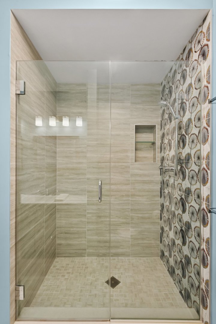 501 North Clinton Street, Unit 1503 Chicago, IL 60654 - Photo 19 of 46