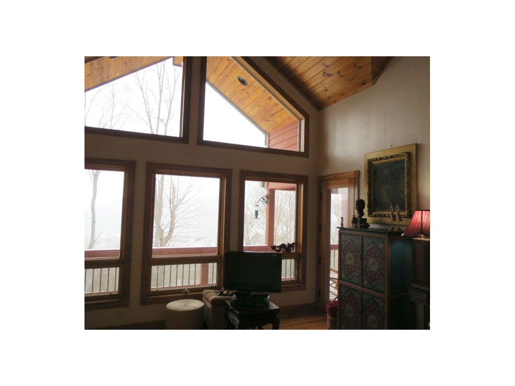 402 Eagle Ridge Road Roan Mountain, TN 37687 - Photo 12 of 24 Photo 12