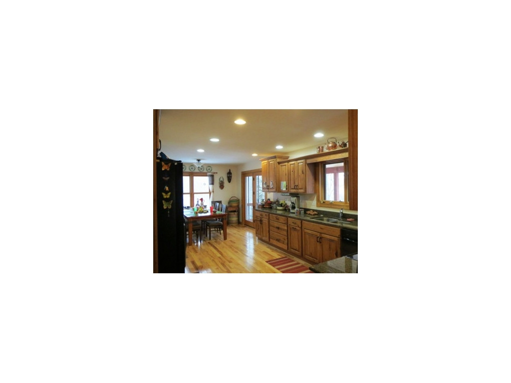 402 Eagle Ridge Road Roan Mountain, TN 37687 - Photo 8 of 24 Photo 8