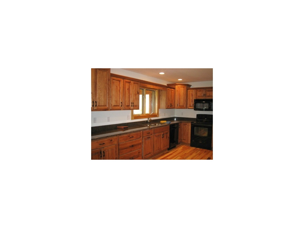 402 Eagle Ridge Road Roan Mountain, TN 37687 - Photo 10 of 24 Photo 10