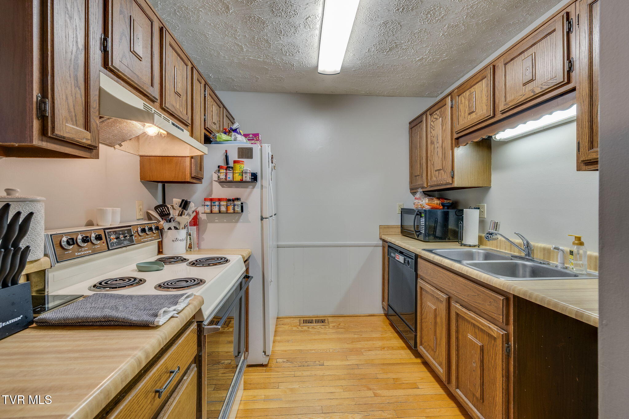 780 Hamilton Road, Unit F5 Blountville, TN 37617 - Photo 11 of 25 012