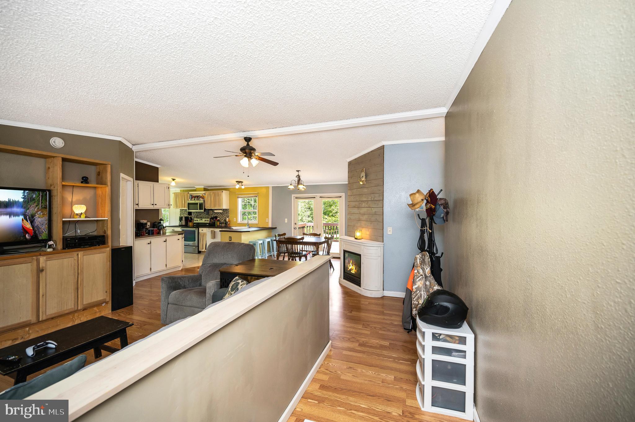 32391 Childress Road Locust Grove, VA 22508 - Photo 4 of 45 Gallery Image 4