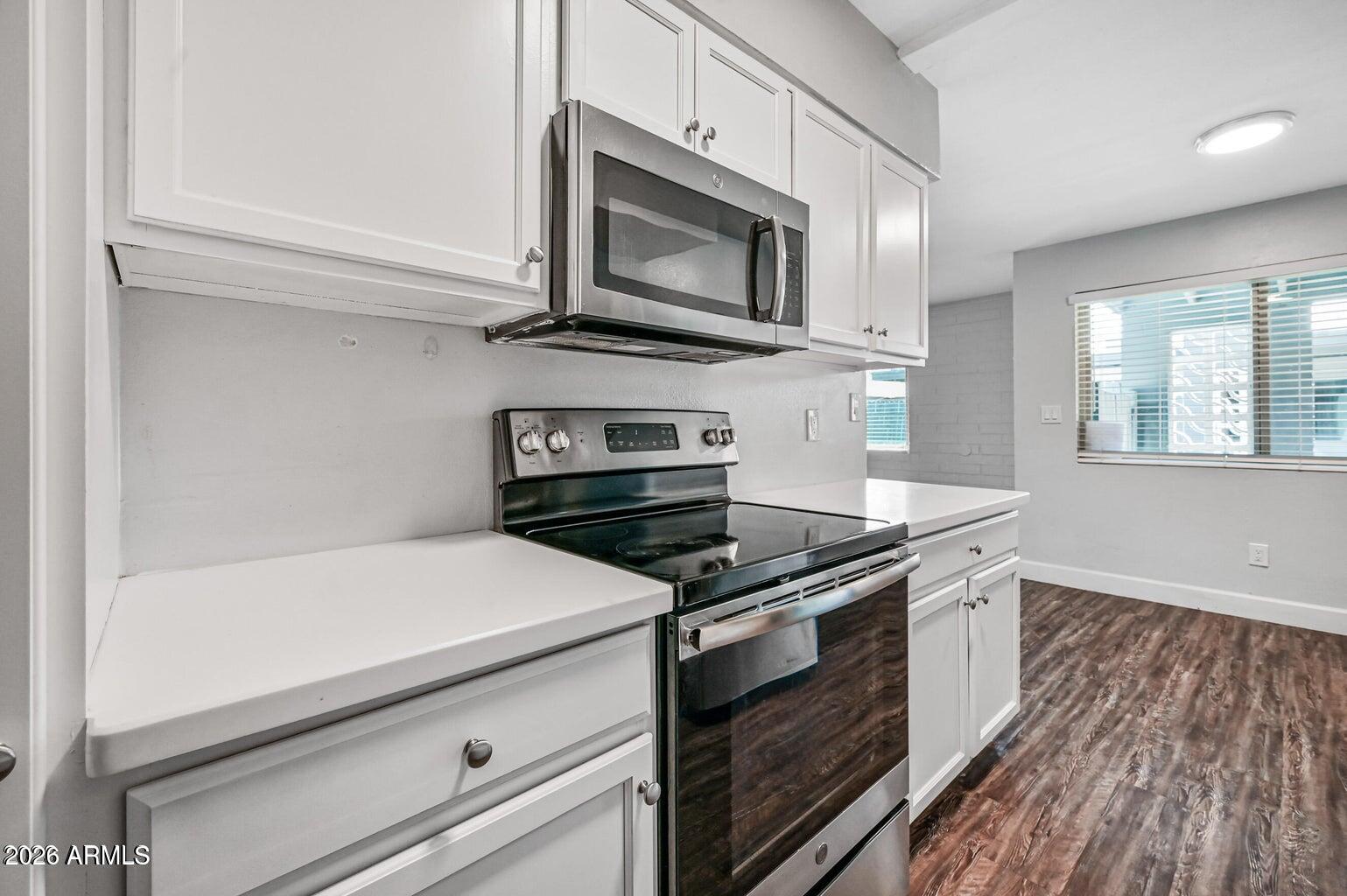 1518 West Colter Street, Unit 5 Phoenix, AZ 85015 - Photo 9 of 13 20250220175235637613000000-o