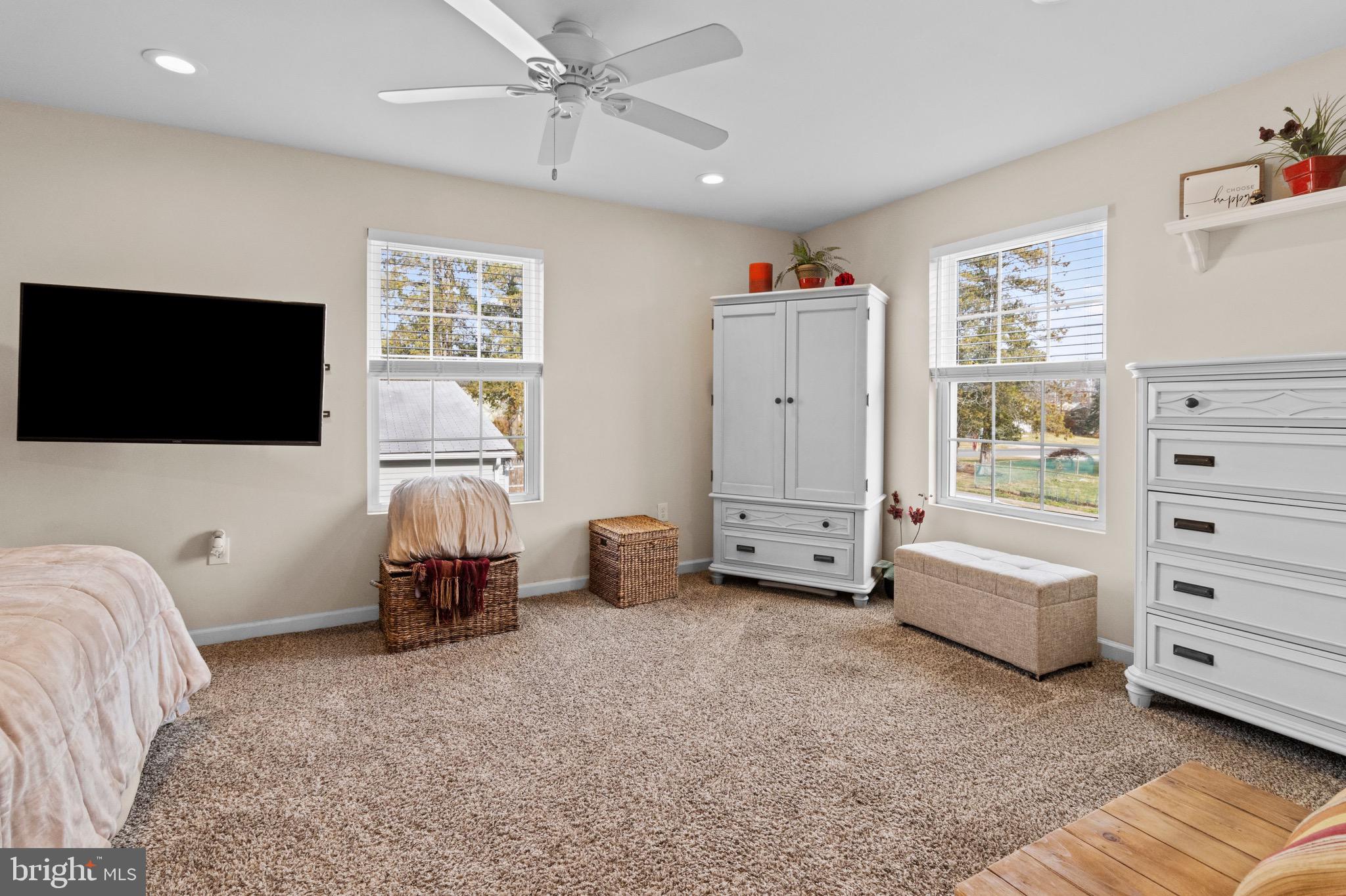 59 Grapevine Road Levittown, PA 19057 - Photo 22 of 33 Upstairs Master