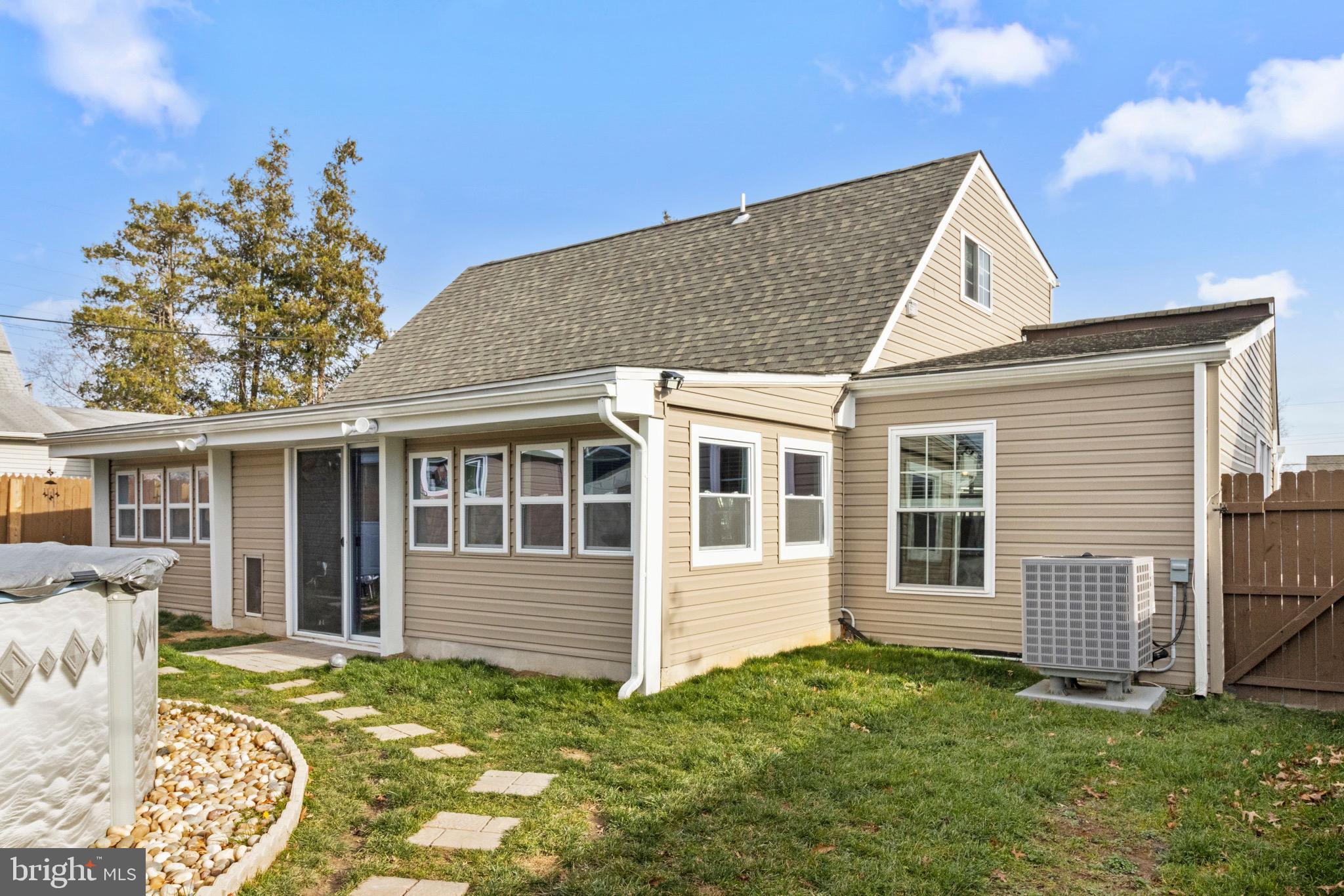 59 Grapevine Road Levittown, PA 19057 - Photo 33 of 33