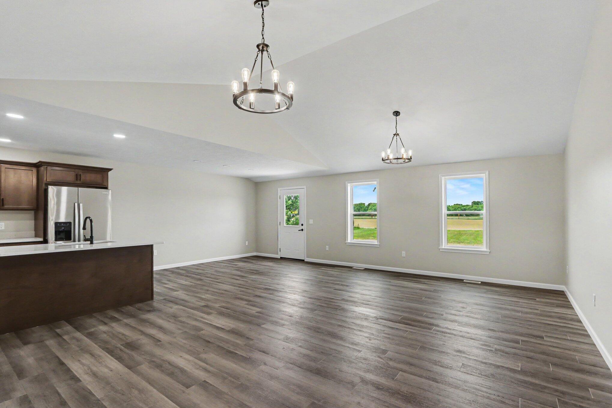 124 Jeremy Street Constantine, MI 49042 - Photo 5 of 27 006_file_3573