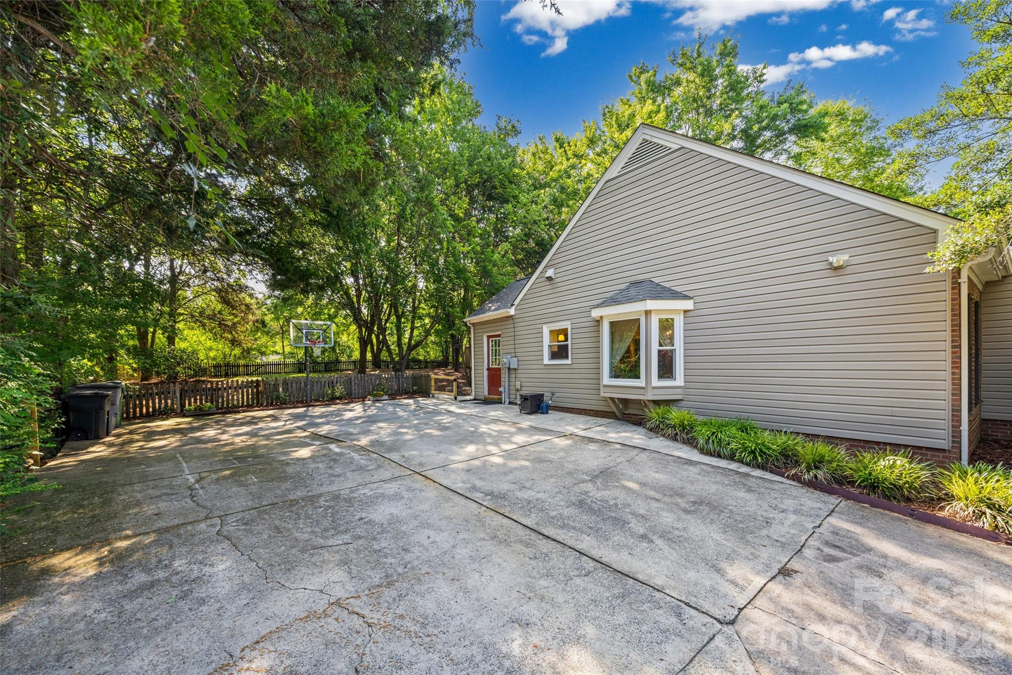 11701 Harrowfield Road Charlotte, NC 28226 - Photo 34 of 41