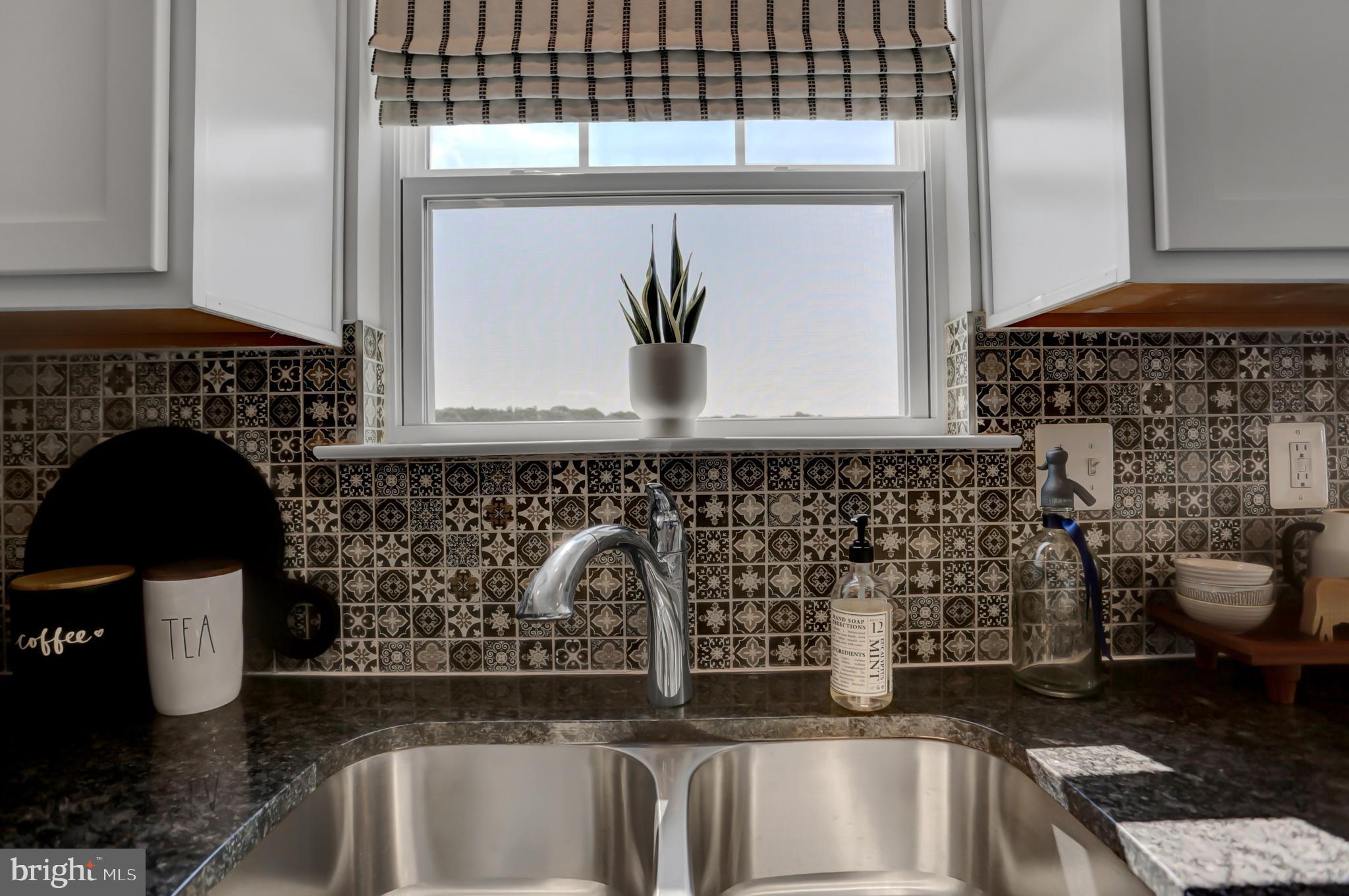 1584 Warm Spring Road Chambersburg, PA 17202 - Photo 16 of 37 kitchen