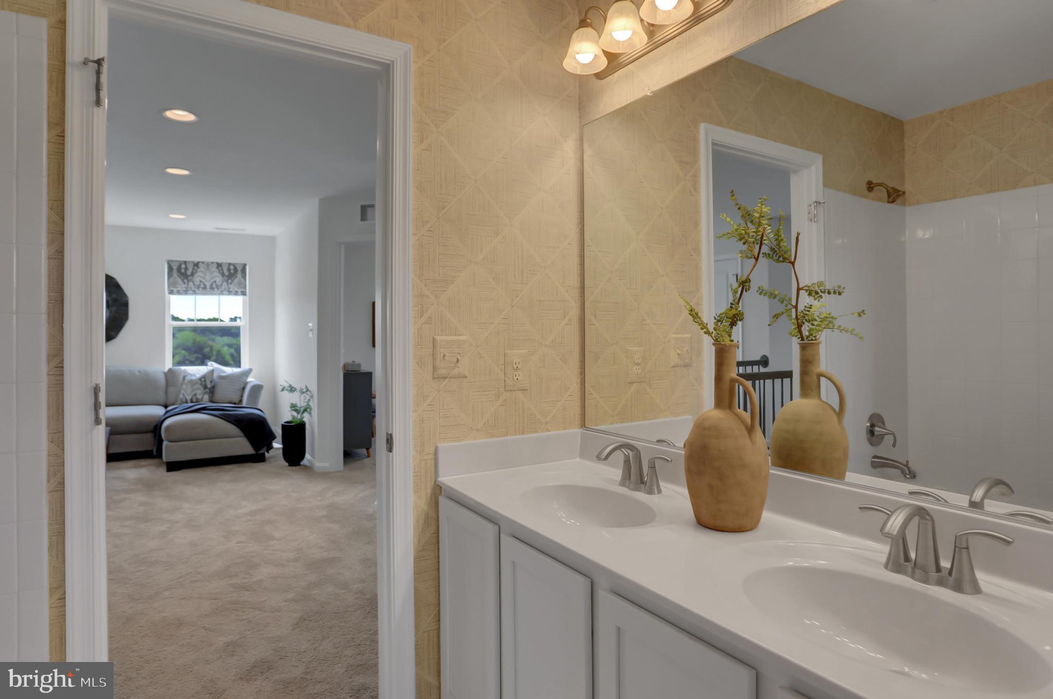 1584 Warm Spring Road Chambersburg, PA 17202 - Photo 23 of 37 hall bath