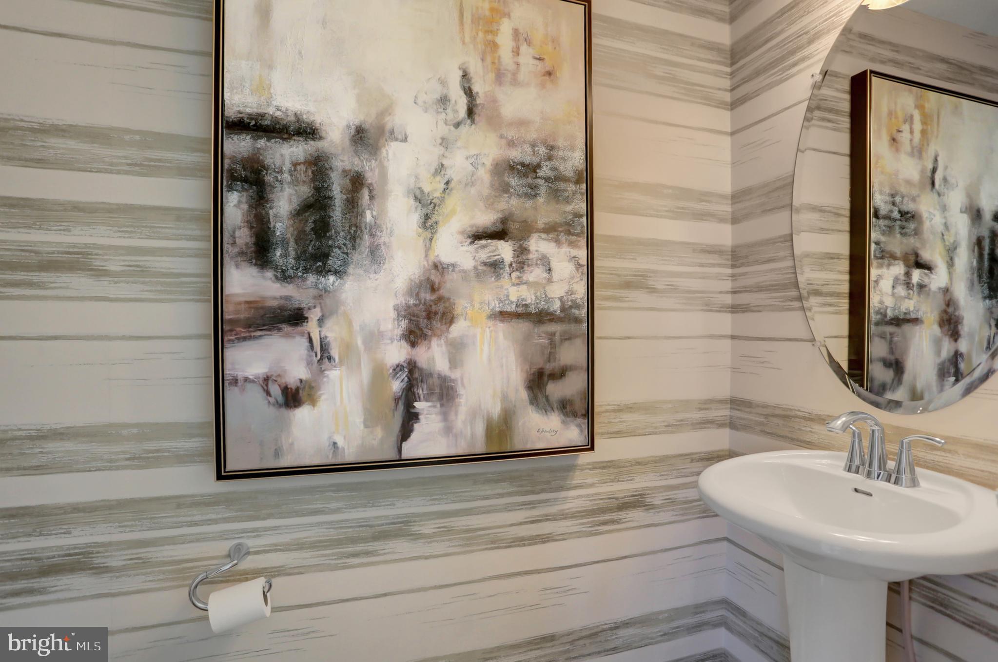 1584 Warm Spring Road Chambersburg, PA 17202 - Photo 8 of 37 powder room