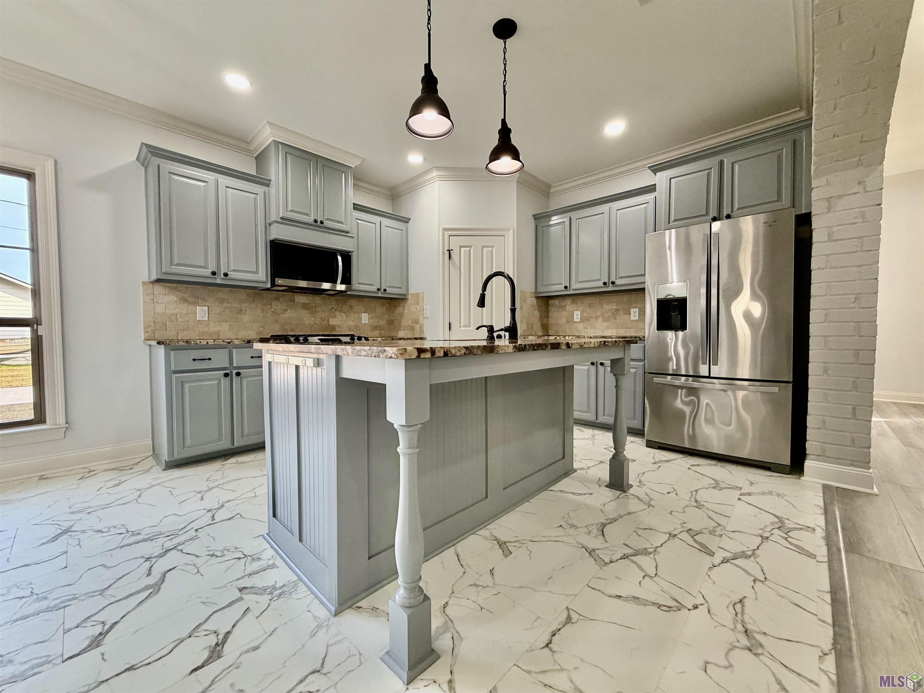 12489 Palmer Road Gonzales, LA 70737 - Photo 8 of 20