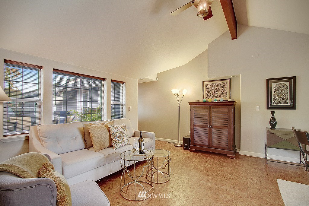 1616 Southwest Austin Street Seattle, WA 98106 - Photo 3 of 18 Gallery Image 3