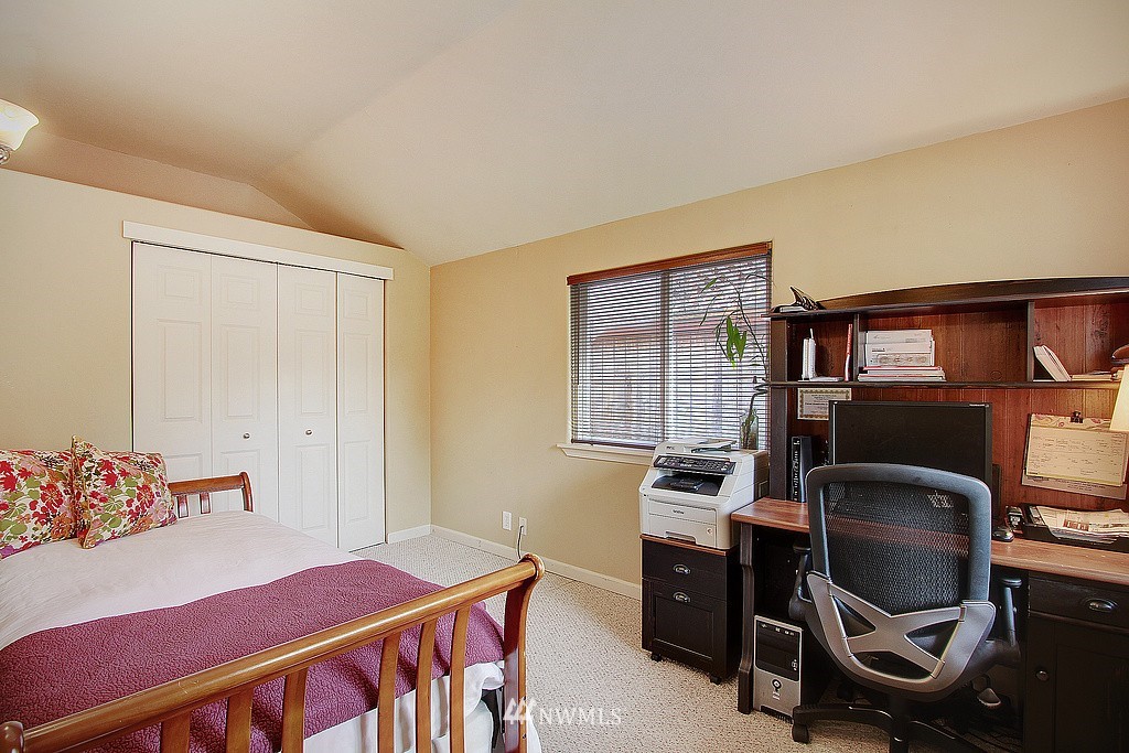 1616 Southwest Austin Street Seattle, WA 98106 - Photo 10 of 18 Gallery Image 10