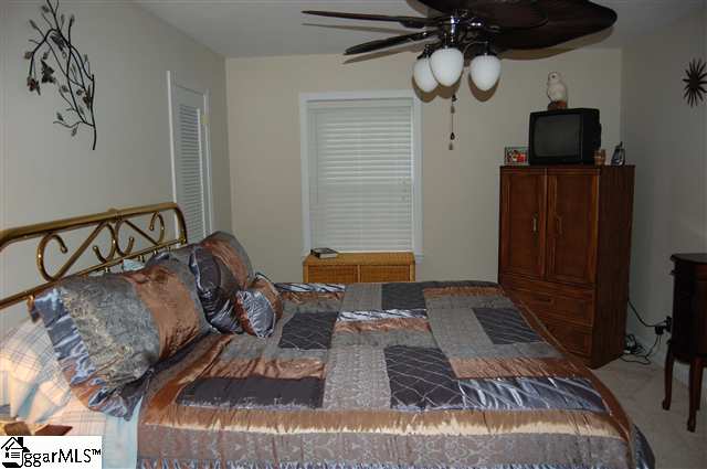 122 Old Hickory Point Greenville, SC 29607 - Photo 13 of 24 Gallery Image 13