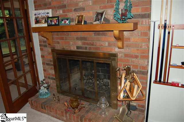 122 Old Hickory Point Greenville, SC 29607 - Photo 17 of 24 Gallery Image 17