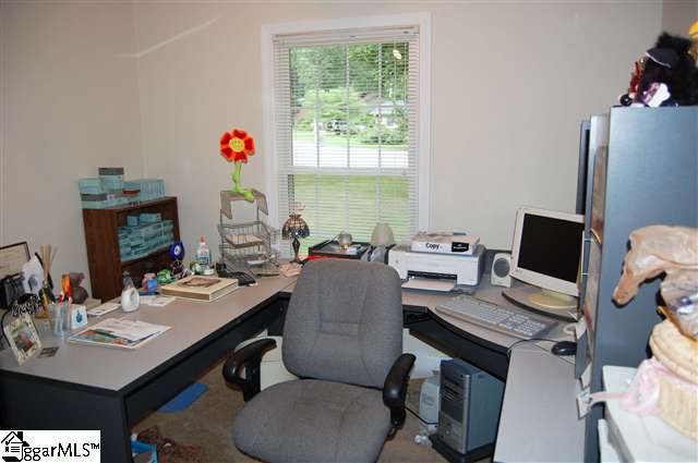 122 Old Hickory Point Greenville, SC 29607 - Photo 10 of 24 Gallery Image 10
