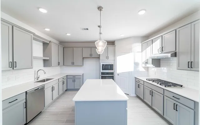 $432,123 | 644 Canadian Trail, Dayton, TX 77535