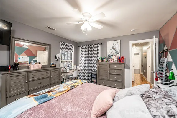 $590,000 | 2586 Henry Falls Drive, Hickory, NC 28602
