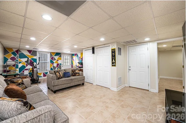 $590,000 | 2586 Henry Falls Drive, Hickory, NC 28602