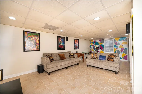 $590,000 | 2586 Henry Falls Drive, Hickory, NC 28602