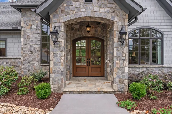 $3,130,000 | 664 Crystal Cove Trail, Salem, SC 29676