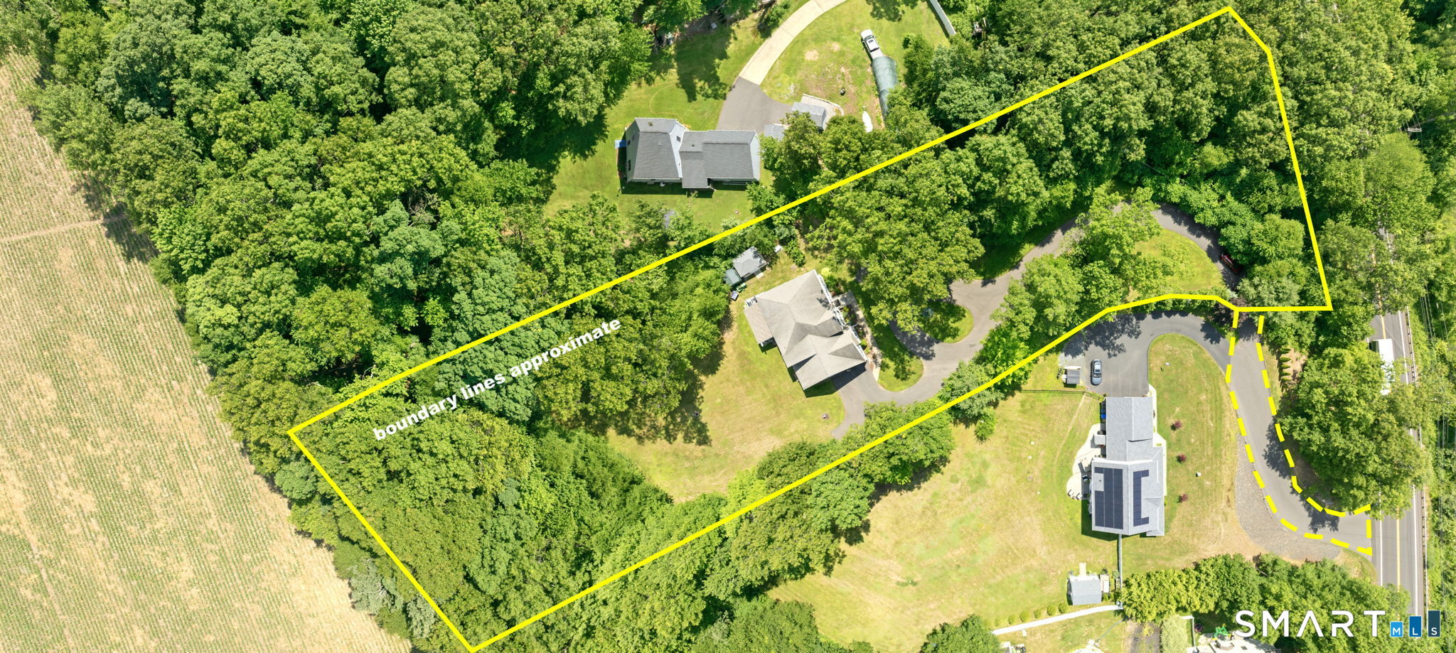 223 Broad Brook Road Enfield, CT 06082 - Photo 7 of 39